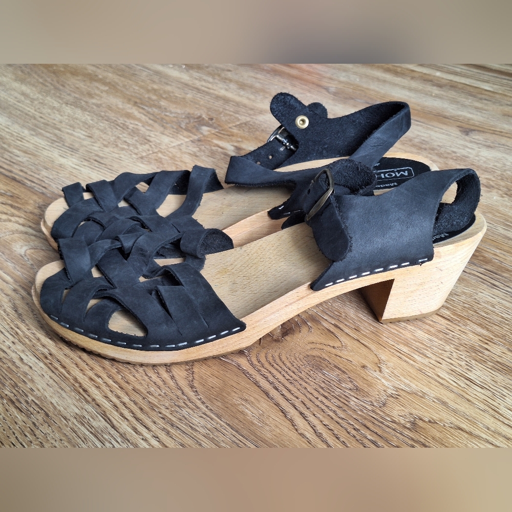 Moheda Stylish Black Leather Wooden Clogs - 40